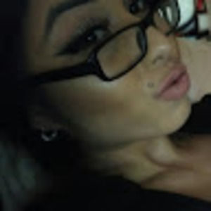 Meet your Posher, Ariel